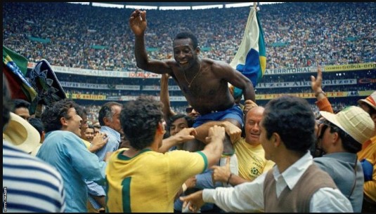 Brazil football legend Pele dies aged 82