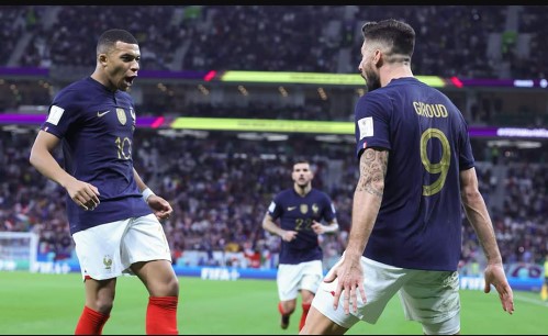 Olivier Giroud's record goal and Kylian Mbappe's double puts World Cup holders into quarter-finals